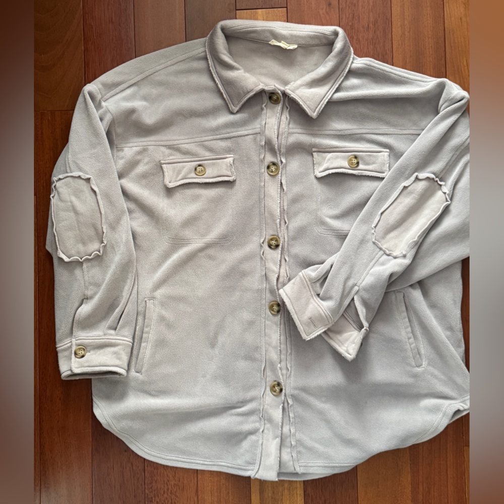 ILLA ILLA Soft Gray Lavenderish Shacket